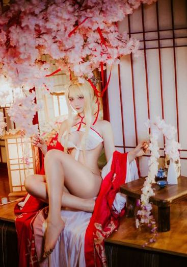 老师解开乳罩喂奶我脱她内-蓝光高清视频在线播放