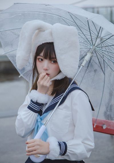 《亚洲精品久久久久一区二区》-标清国语完整版
