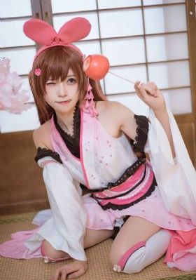 五月天热伊人精品伊人-高清蓝光版中文字幕包