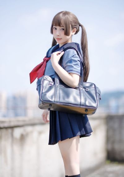 漂亮女孩在行动-高清不卡欧美在线观看