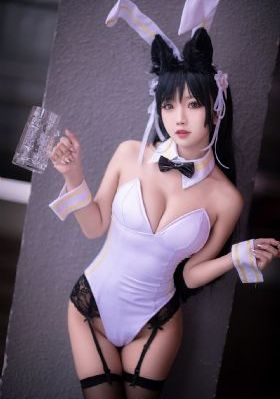 欧美又粗又大一进一出-预告片英文版字幕